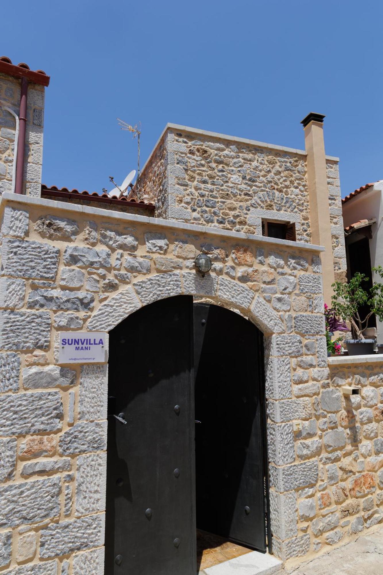 Sun Villa Neo Oitilo Exterior photo